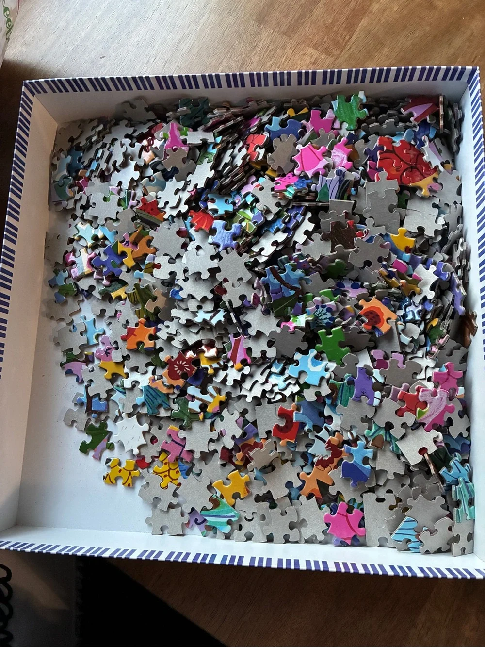 eeBoo: Piece and Love Peacock Garden 1000-piece Square Adult Jigsaw Puzzle